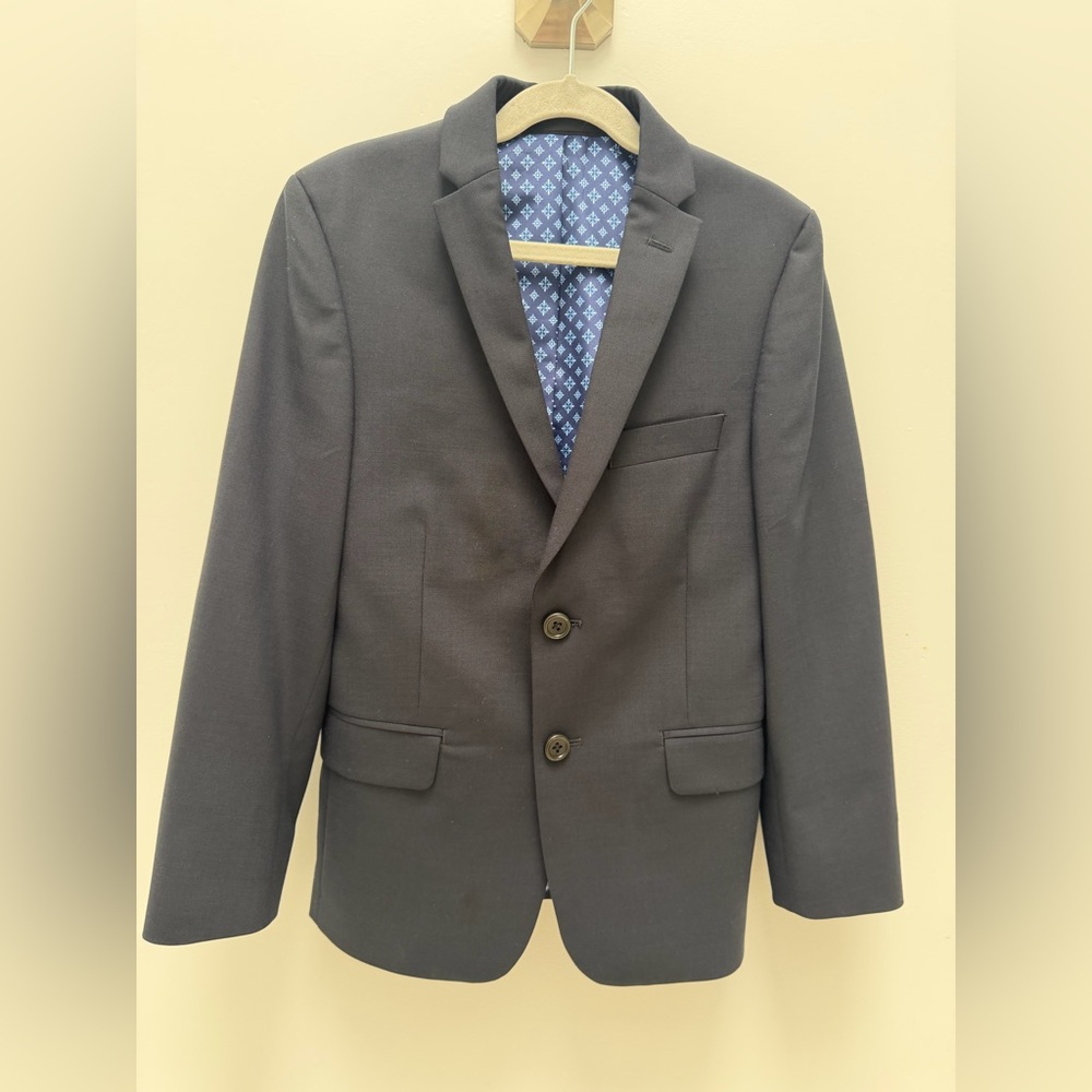 Boys Tallia Navy Blazer/Sport coat - Tailored Two-Button Jacket- size 12